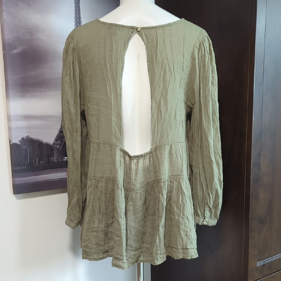 American Eagle Outfitters Sage Blouse - Picture 5 of 7
